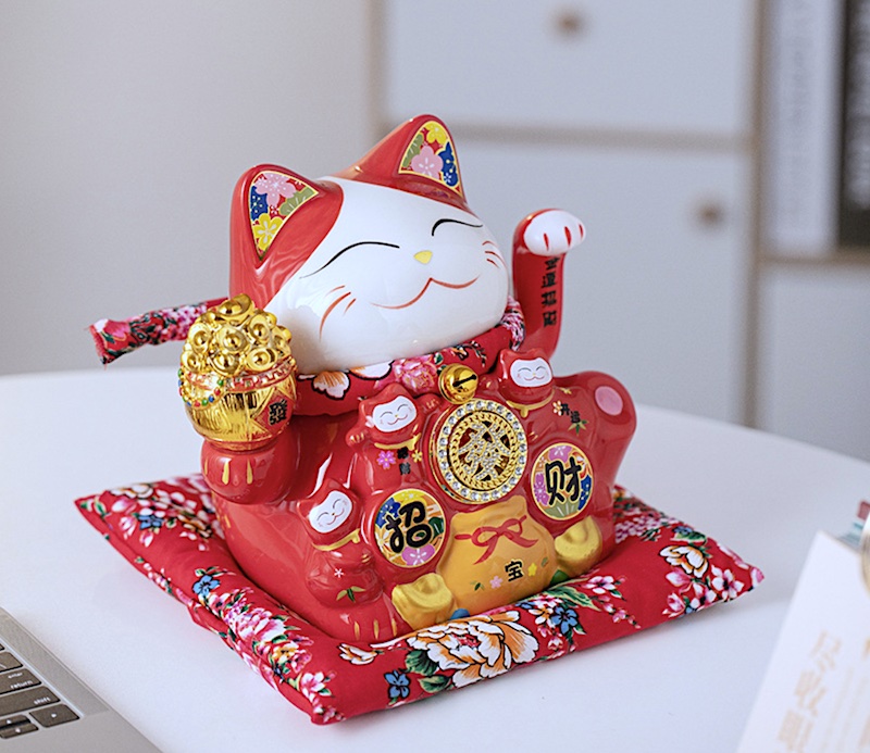 meo-than-tai-mau-do-phu-hop-voi-ai-meothantaikhaitruong